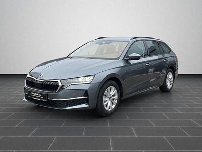 Graphitegrau metallic (metallic) Gebraucht 2025 Skoda Octavia Selection Limousine | 29.900 € (Fairer Preis)