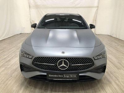 Manufaktur magno lack manufaktur mountaingrau magn Gebraucht 2023 Mercedes CLA180 Shooting Brake AMG Kombi | 32.980 € (Etwas zu teuer)