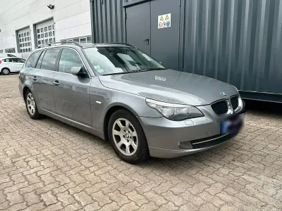 Gebraucht BMW 520 Lifestyle 177 PS (130 kW) 2008 Grau Kombi