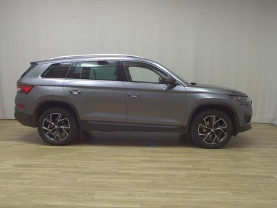 Second-hand Skoda Kodiaq Style 150 CP (110 kW) 2022 Gri SUV