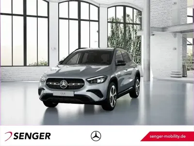 Gebraucht Mercedes GLA200 Progressive 163 PS (119 kW) 2026 Silber SUV