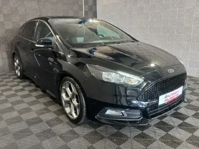 Used Ford Focus ST 250 HP (183 kW) 2018 Black Sedan