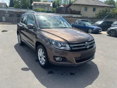 Gebraucht VW Tiguan Sportline 160 PS (117 kW) 2013 Braun SUV