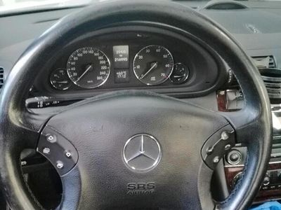 Mercedes C180