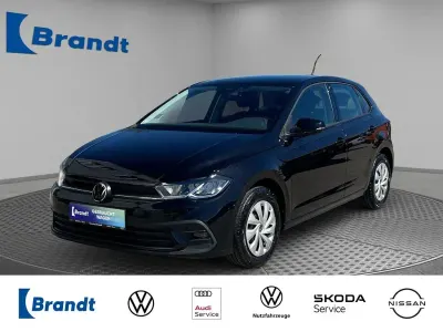 Usata VW Polo Life 80 CV (58 kW) 2023 Nero Utilitaria