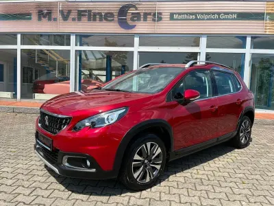 Gebraucht Peugeot 2008 Allure 110 PS (80 kW) 2017 Rot SUV