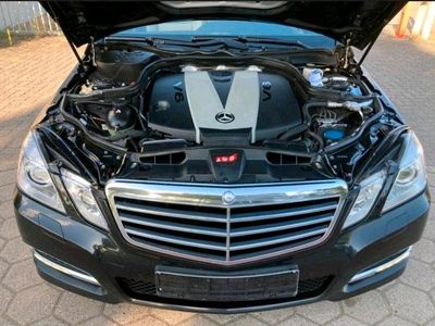 Gebraucht Mercedes E300 Avantgarde 231 PS (169 kW) 2010 Schwarz Kombi