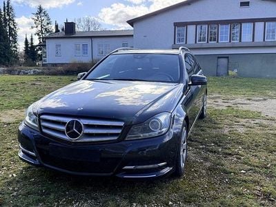 Gebraucht Mercedes C250 Avantgarde 204 PS (150 kW) 2012 Schwarz Kombi
