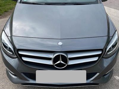 Mercedes B180