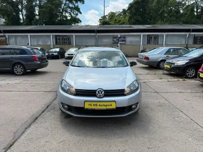 Gebraucht VW Golf VII 105 PS (77 kW) 2012 Silber Limousine