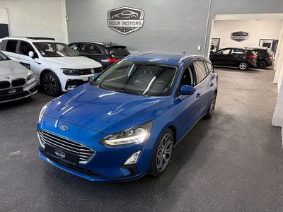 Używany Ford Focus Titanium X 120 KM (88 kW) 2020 Niebieski Sedan/Limuzyna