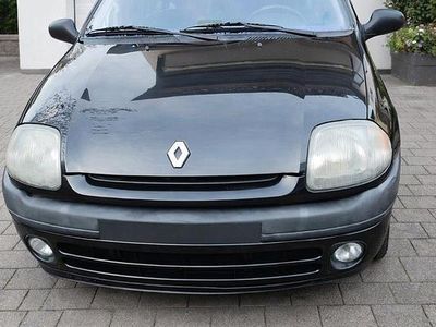 Gebraucht Renault Clio II 75 PS (55 kW) 1999 Schwarz Kleinwagen