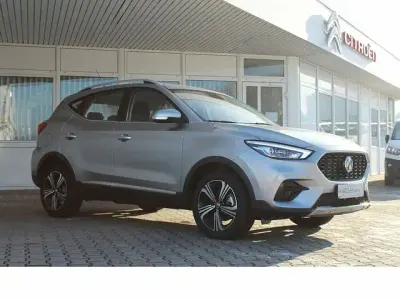 Gebraucht MG ZS Comfort 143 PS (105 kW) 2023 Silber Limousine