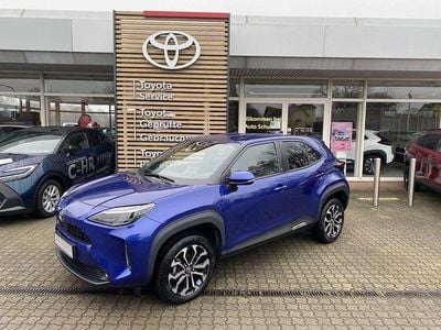 Blau Gebraucht 2023 Toyota Yaris Cross Connect Style SUV | 23.330 € (Fairer Preis)