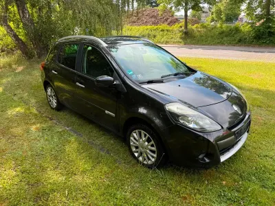 Gebraucht Renault Clio 100 PS (73 kW) 2009 Schwarz Kombi