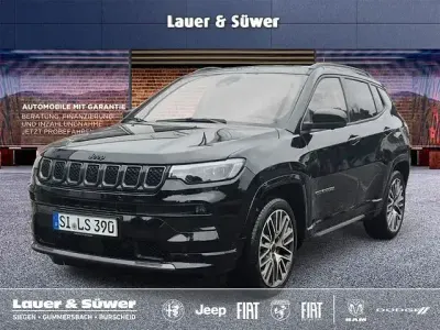 Gebraucht Jeep Compass Summit 129 PS (94 kW) 2025 Andere SUV