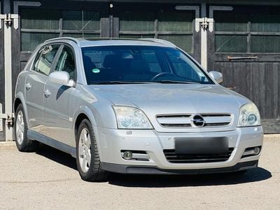 Usata Opel Signum Elegance 155 CV (114 kW) 2004 Argento Utilitaria