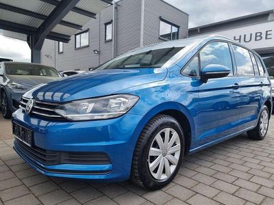 Gebraucht VW Touran 150 PS (110 kW) 2017 Blau Van / Kleinbus