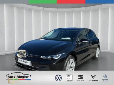 Ny VW Golf VIII Life 150 HK (110 kW) 2025 Sort Sedan