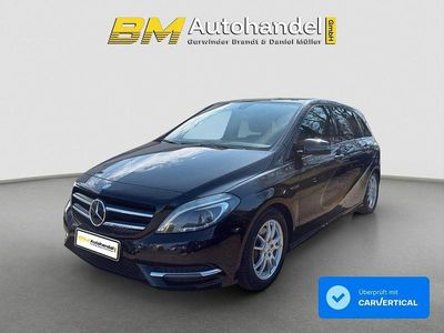 Gebraucht Mercedes B180 122 PS (89 kW) 2012 Schwarz Van / Kleinbus