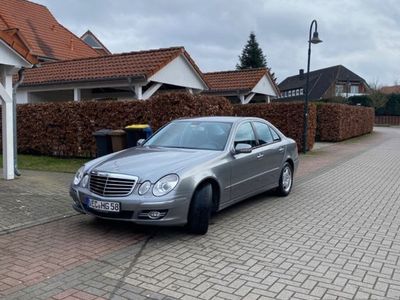 Mercedes E220