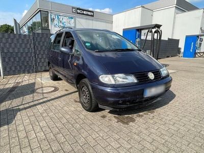 VW Sharan