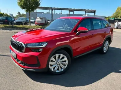 Gebraucht Skoda Kodiaq Selection 193 PS (141 kW) 2024 Rot SUV