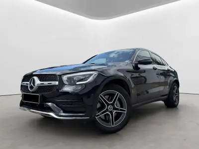 Gebraucht Mercedes GLC400d AMG 330 PS (242 kW) 2020 Obsidianschwarz SUV