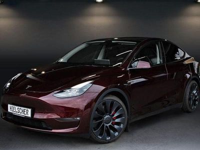 Begagnad Tesla Model Y Performance 392 kW (534 HK) 2023 Röd SUV