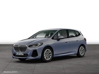 Gebraucht BMW 220 Active Tourer M Sport 156 PS (114 kW) 2025 Grau Van / Kleinbus