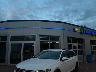 Gebraucht VW Passat 150 PS (110 kW) 2015 Weiß Kombi