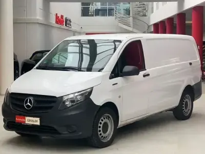 Używany Mercedes e-Vito 85 kW (116 KM) 2020 Biały Van