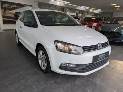 Gebraucht VW Polo Trendline 60 PS (44 kW) 2014 Weiß Kleinwagen