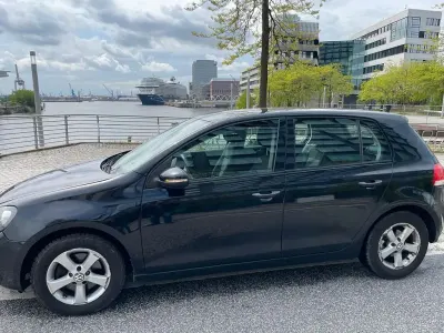 Gebraucht VW Golf VI Comfortline 122 PS (89 kW) 2009 Schwarz Kleinwagen