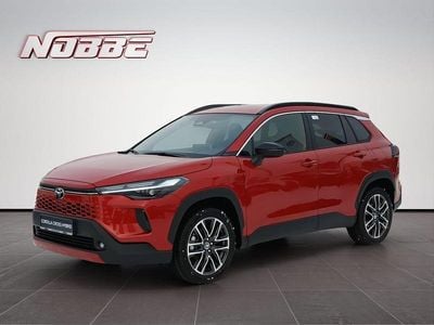 Nuova Toyota Corolla Cross 140 CV (102 kW) 2026 Rosso SUV