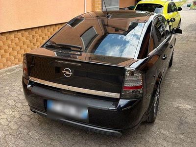 Second-hand Opel Vectra GTS 125 CP (91 kW) 2003 Negru Berlinǎ