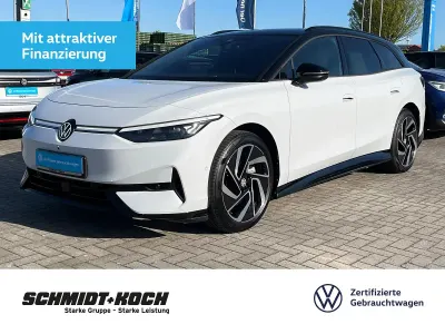 Usata VW ID.7 Pro 210 kW (286 CV) 2025 Bianco Station wagon