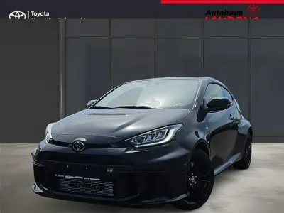 Neu Toyota Yaris 280 PS (205 kW) 2026 Precious black Kleinwagen