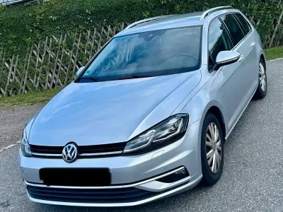 Gebraucht VW Golf VII Highline 150 PS (110 kW) 2019 Silber Kombi