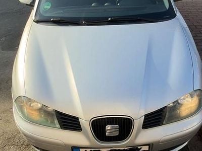 Silber Gebraucht 2006 Seat Ibiza Kleinwagen | 1.200 €