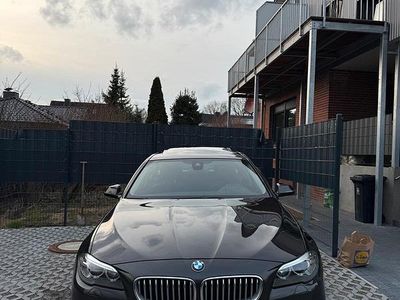 Gebraucht BMW 520 184 PS (135 kW) 2014 Braun Kombi