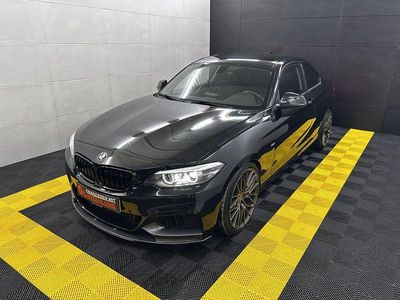 Black sapphire metallic Gebraucht 2017 BMW 220 Sport Line Coupé | 21.900 € (Teuer)