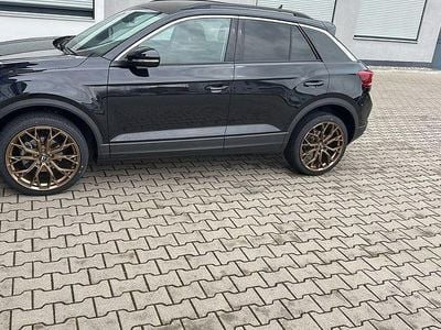 Gebraucht VW T-Roc 110 PS (80 kW) 2023 Schwarz SUV