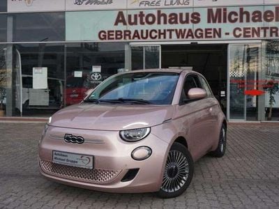 Gebraucht Fiat 500e Icon 86 kW (118 PS) 2022 Rose gold metallic Limousine