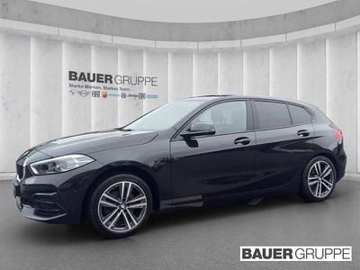 Schwarz Gebraucht 2022 BMW 118 Sport Line Kleinwagen | 26.430 € (Etwas zu teuer)