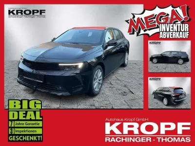 Gebraucht Opel Astra Elegance 131 PS (96 kW) 2023 Lackierung schwarz perla nera/ Kombi