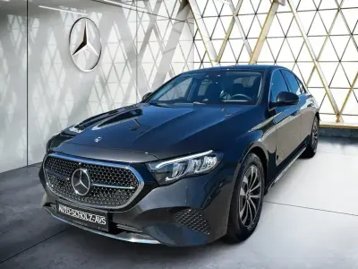 Gebraucht Mercedes E200 Avantgarde 204 PS (150 kW) 2025 Graphite grey Limousine