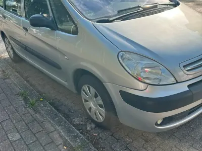 Brugt Citroën Xsara Picasso 90 HK (66 kW) 2006 Grå MPV