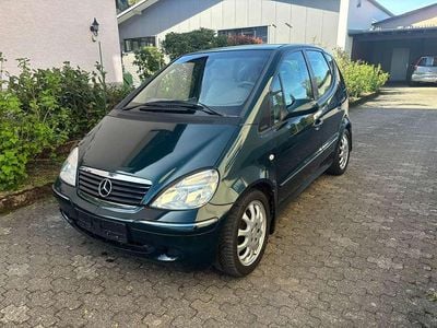 Second-hand Mercedes A190 125 CP (91 kW) 2002 Verde Hatchback