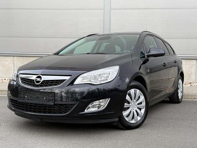 Gebraucht Opel Astra 110 PS (80 kW) 2011 Saphirschwarz mineraleffekt Kombi